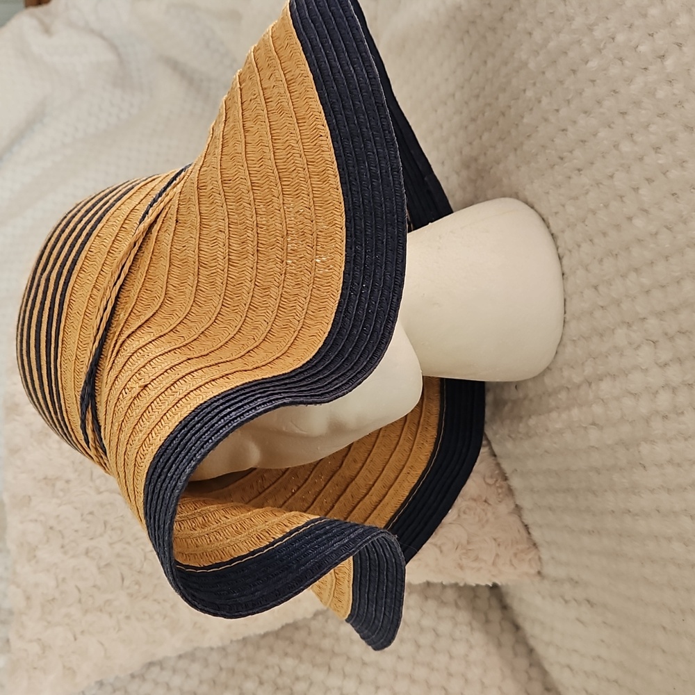 Panama Jack 100% Paper Blue and Tan Wide Brim Sun Hat - Picture 7 of 13